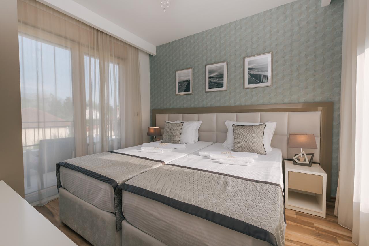 Villa Royal Apartments Тиват Экстерьер фото