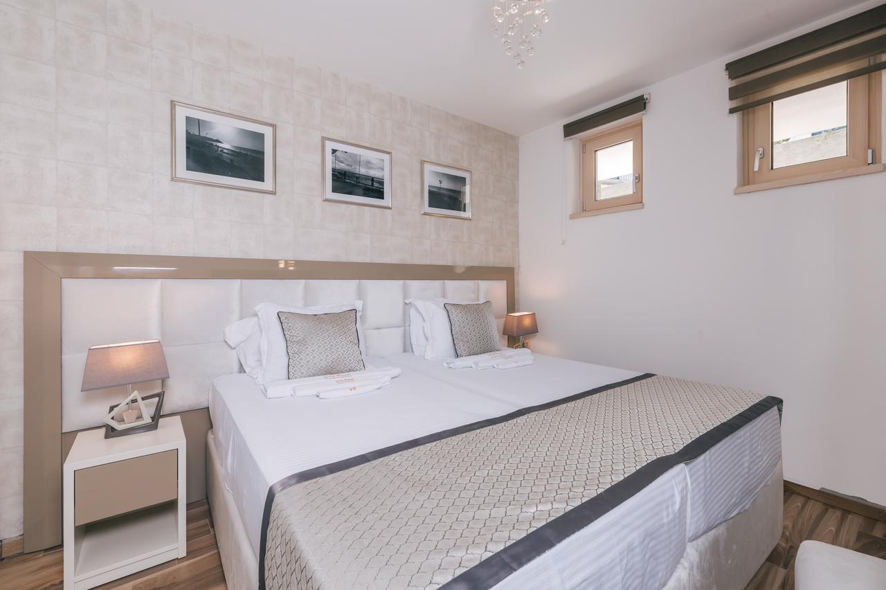 Villa Royal Apartments Тиват Экстерьер фото