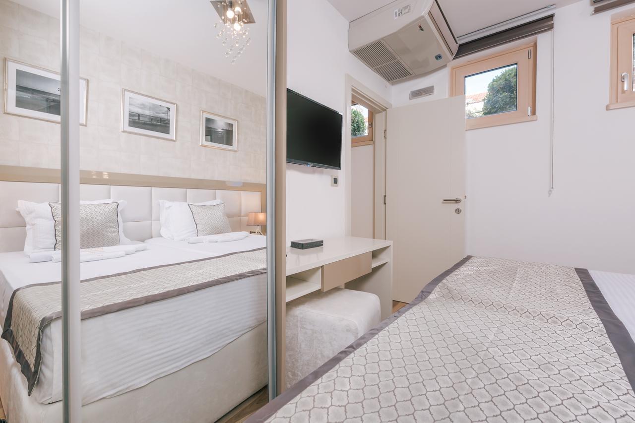 Villa Royal Apartments Тиват Экстерьер фото